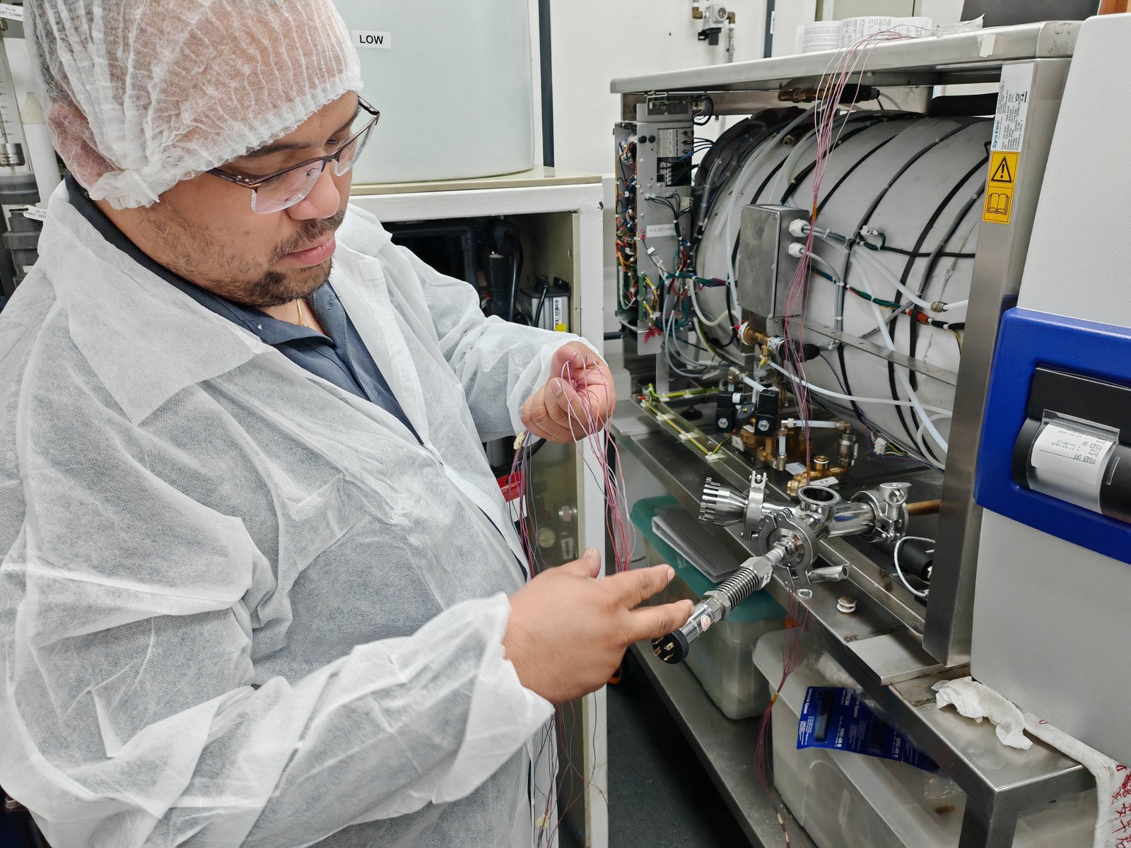 Thermocouple calibration of an autoclave